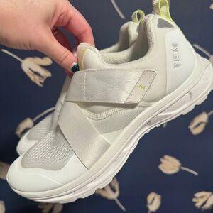 Tiem limited edition triple white slipstream size 9